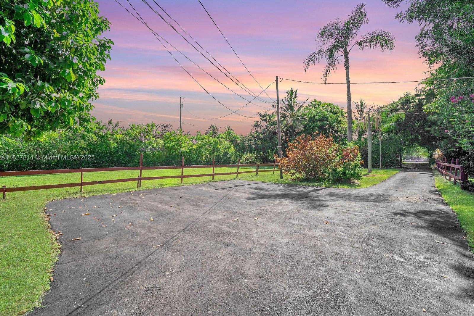 Cooper City, FL 33328,5451 SW 106th Ave