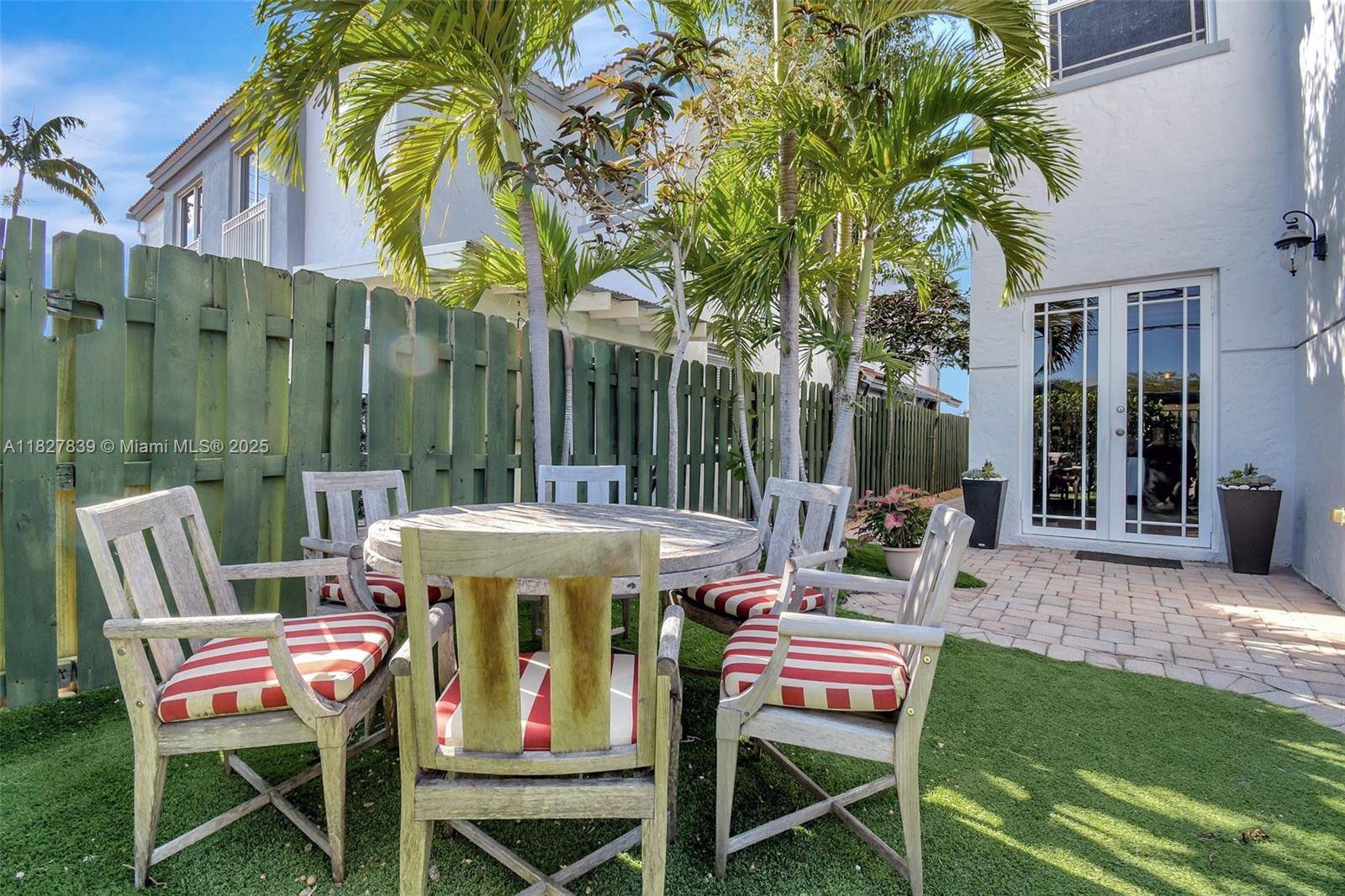Fort Lauderdale, FL 33316,1110 SE 4th Ave