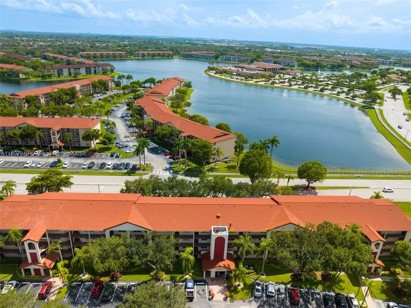 1000 SW 128th Ter #312V, Pembroke Pines, FL 33027