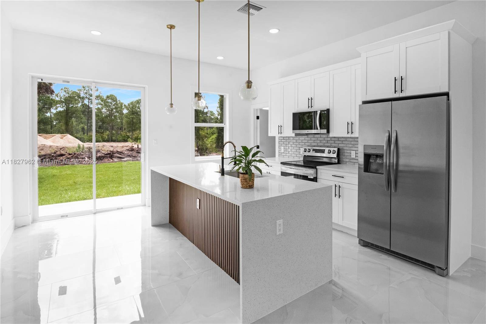 Lehigh Acres, FL 33974,633 Wabasso Ave