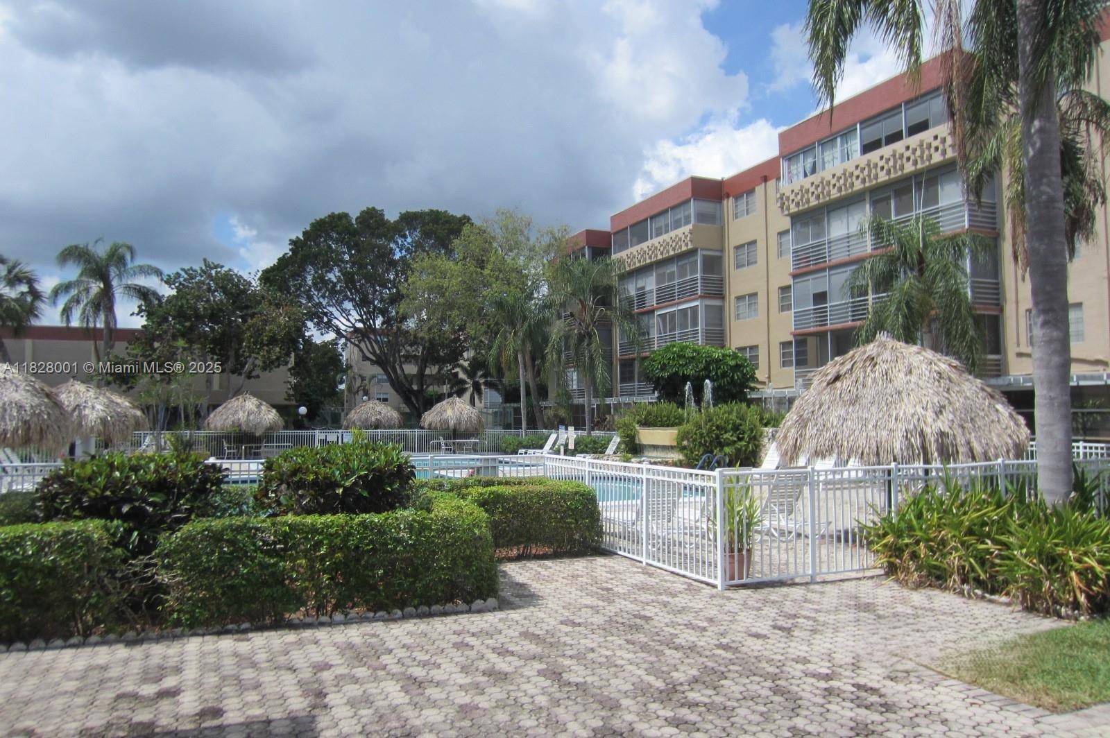 406 NW 68th Ave #104, Plantation, FL 33317
