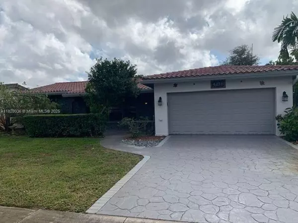 Hollywood, FL 33021,4718 Roosevelt St