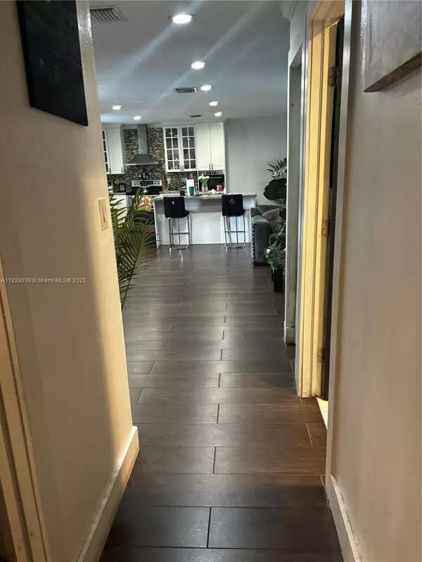 Homestead, FL 33032,26505 SW 124 CT