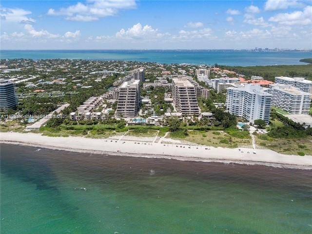 Key Biscayne, FL 33149,201 Crandon Blvd #930