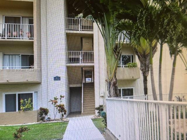 Miami, FL 33143,7757 SW 86th St #C-218