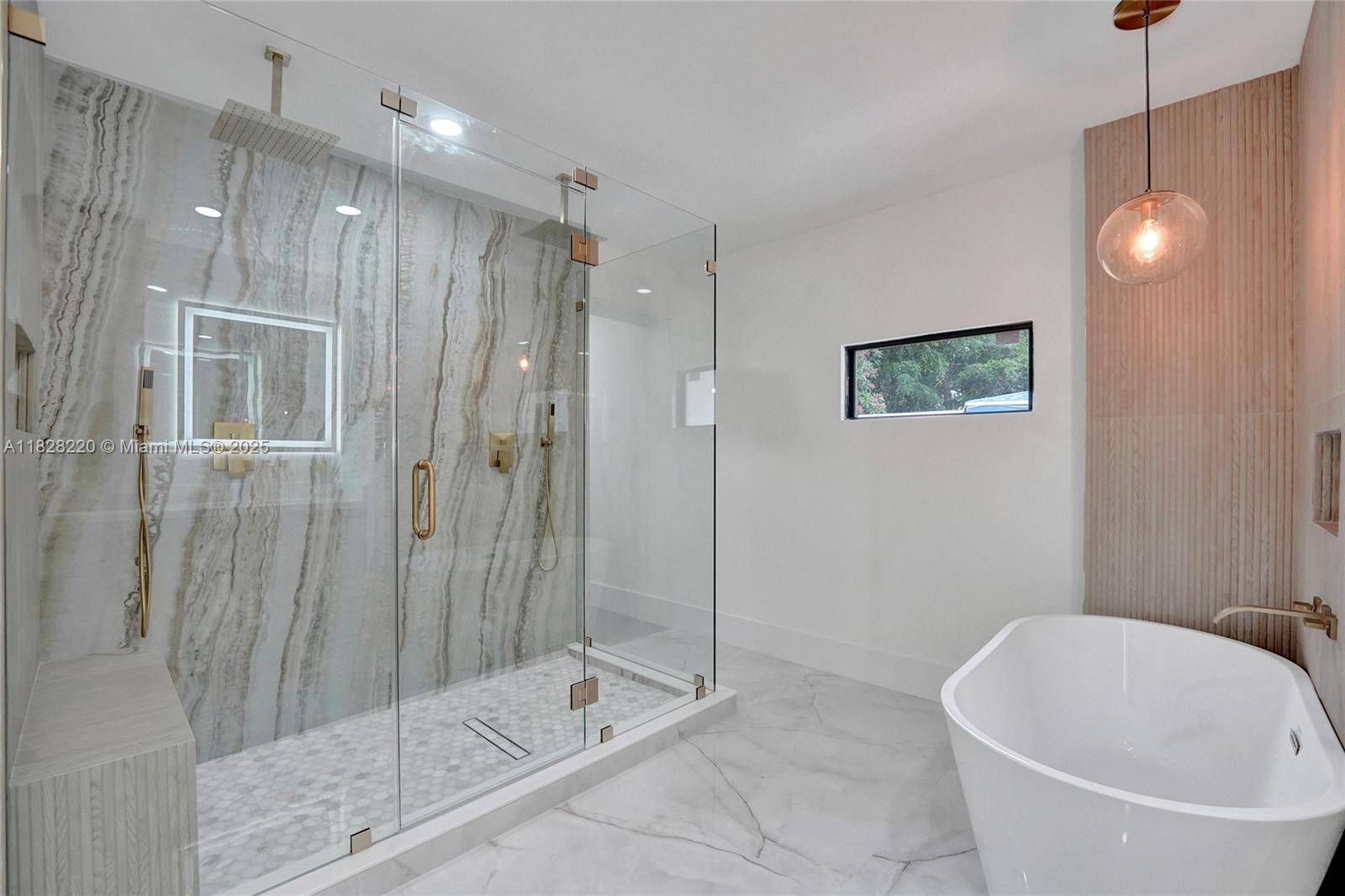 Plantation, FL 33317,5850 Rose Ter