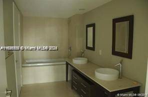 Miami, FL 33131,495 Brickell Ave #2409