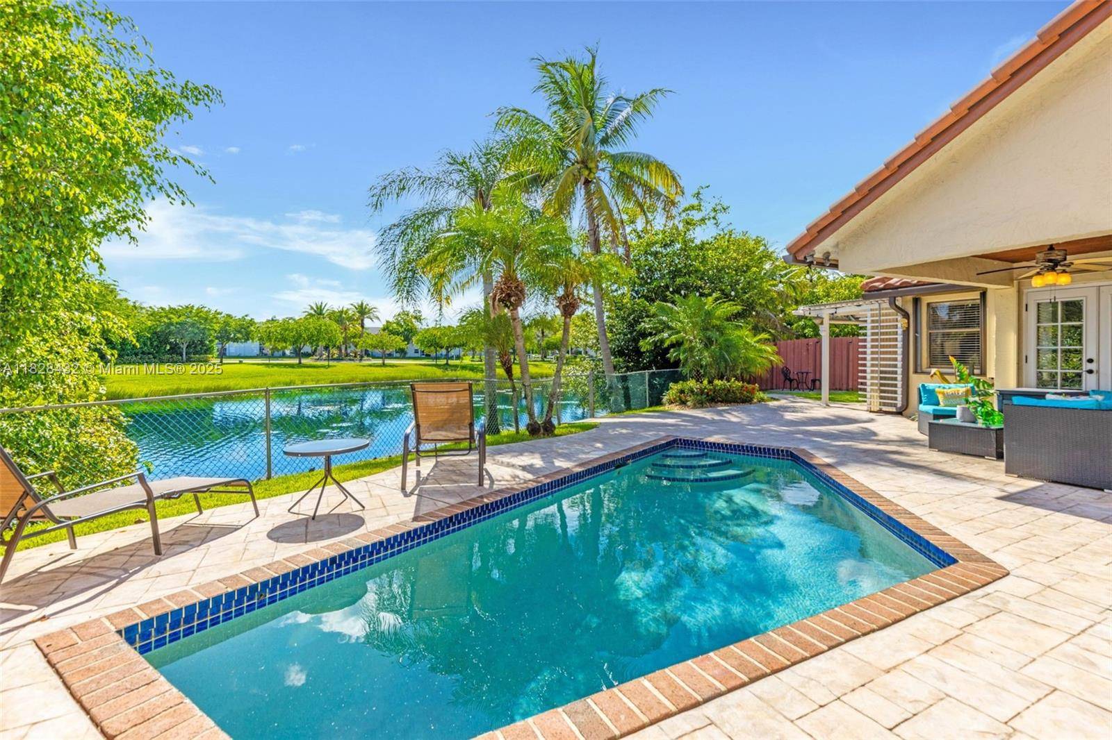 Pembroke Pines, FL 33025,220 SW 113th Ter