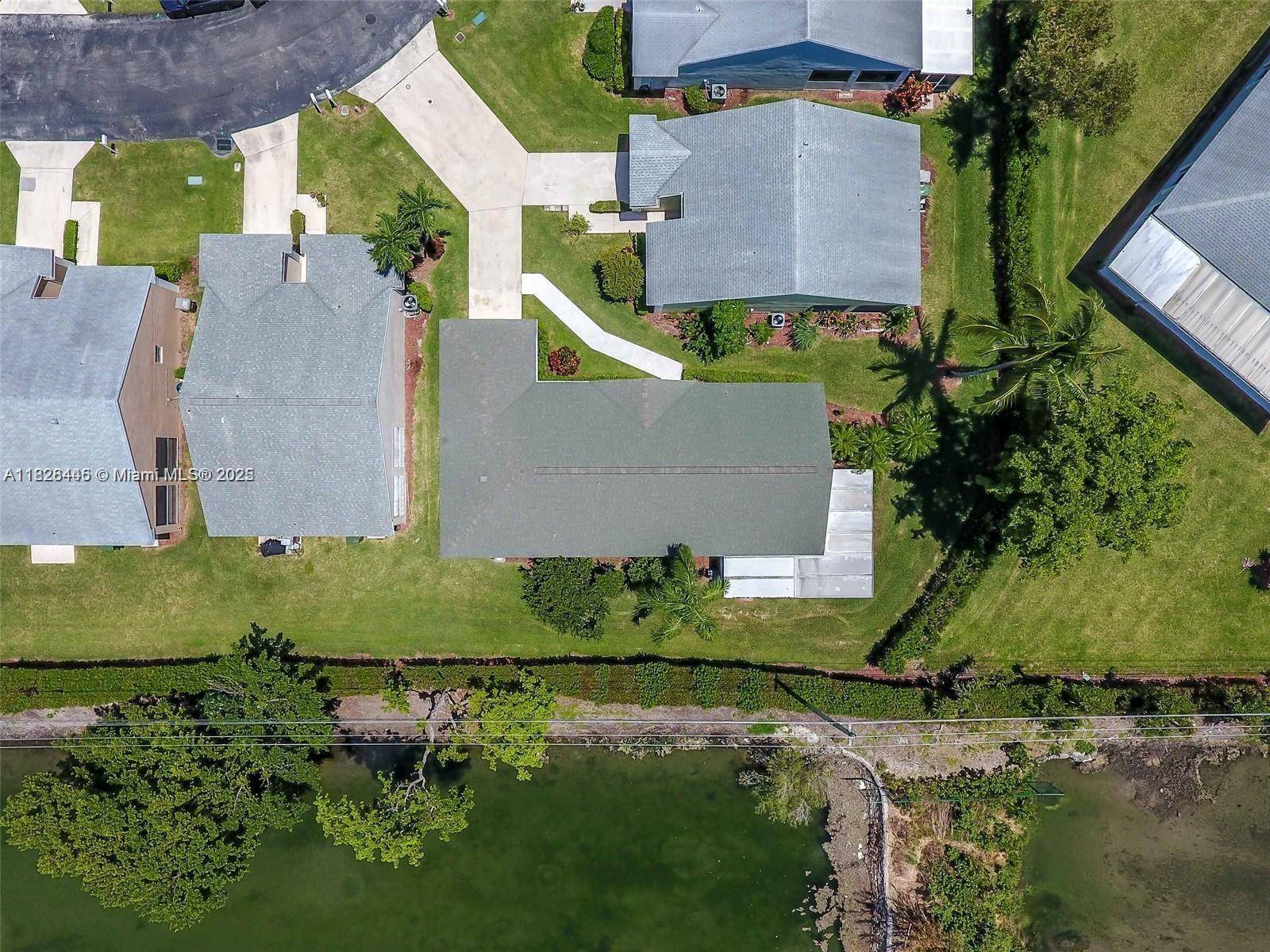Homestead, FL 33033,767 SE 22nd Dr