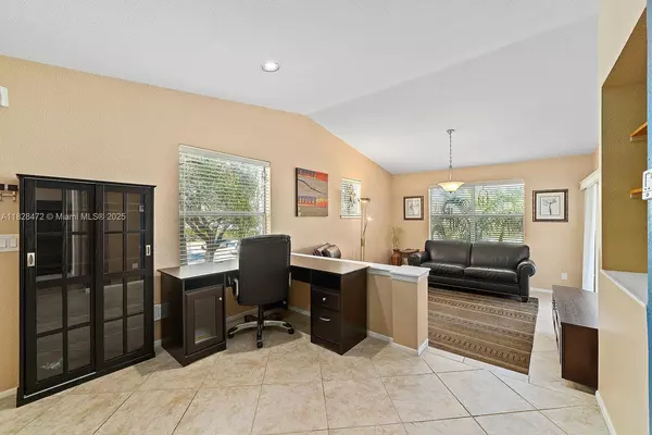 Delray Beach, FL 33445,1760 Palm Cove Blvd #5-201