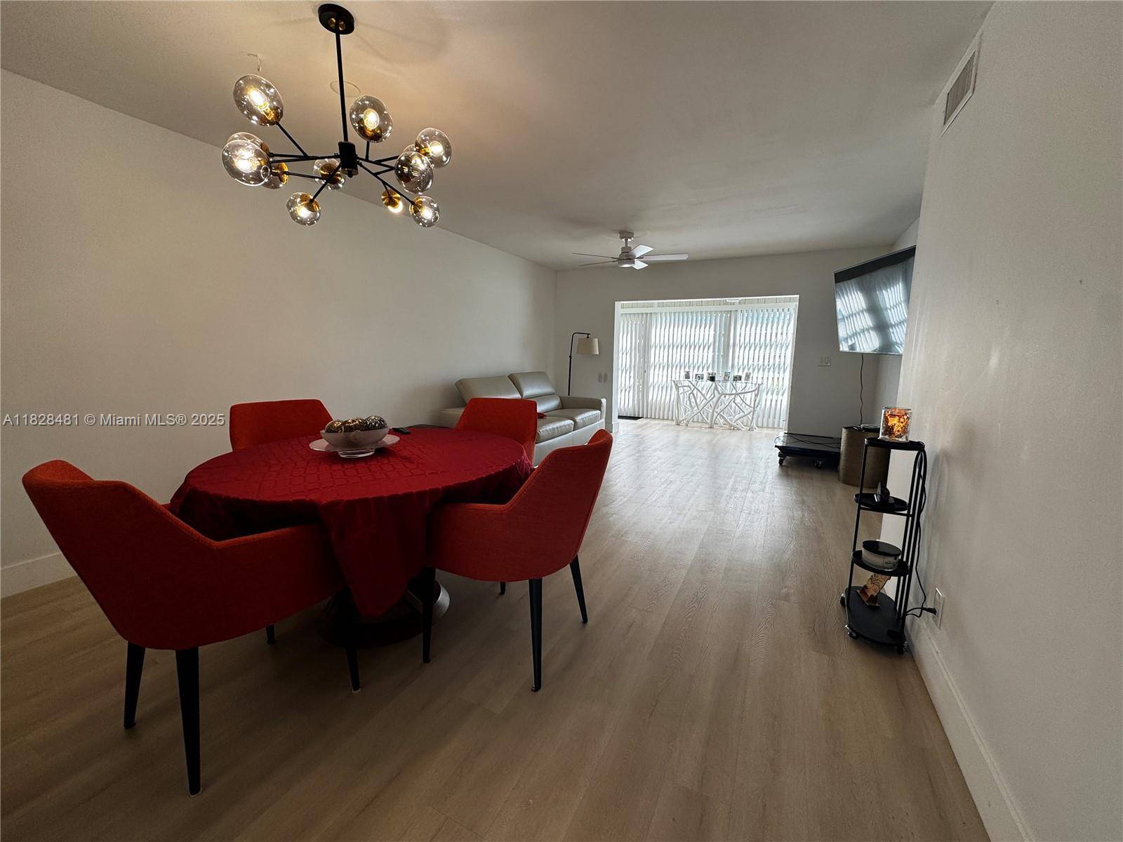 Delray Beach, FL 33446,19 Abbey Ln #108