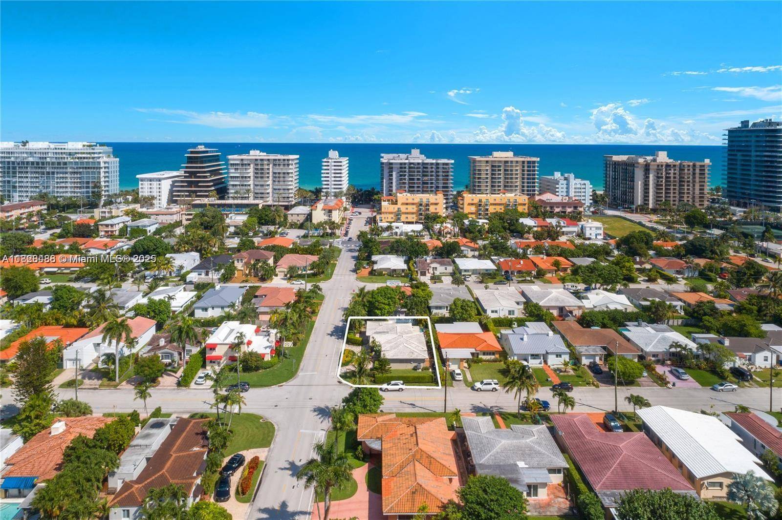 Surfside, FL 33154,424 89th St