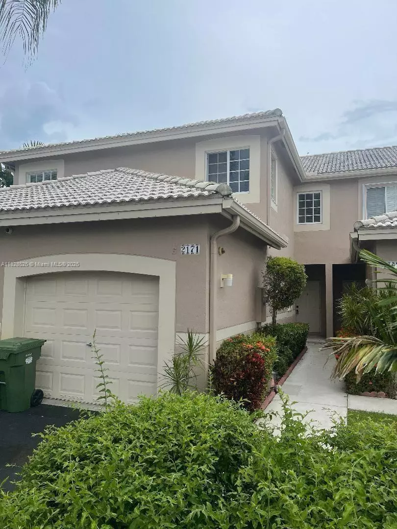 Weston, FL 33327,2171 Madeira Dr