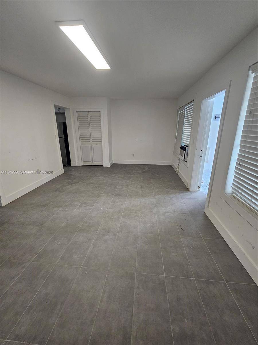 Miami Beach, FL 33141,7825 Crespi Blvd #2