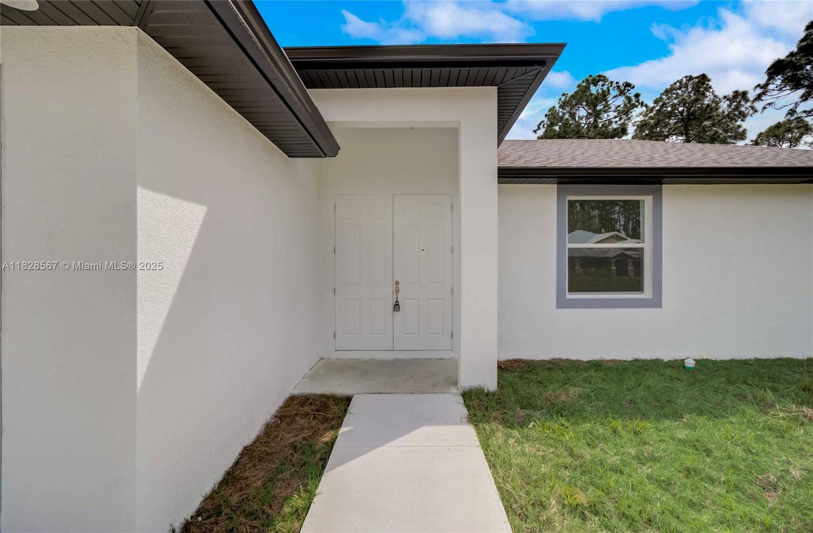 FL 33920,2109 JEFFERSON AVE