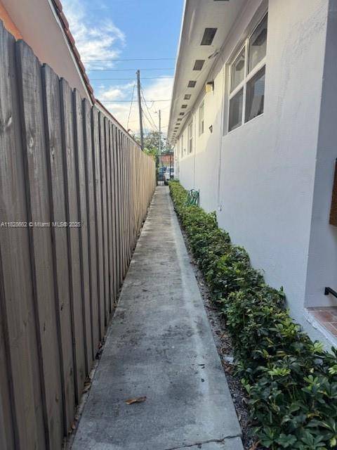 Miami, FL 33145,2826 SW 24th Ter #1