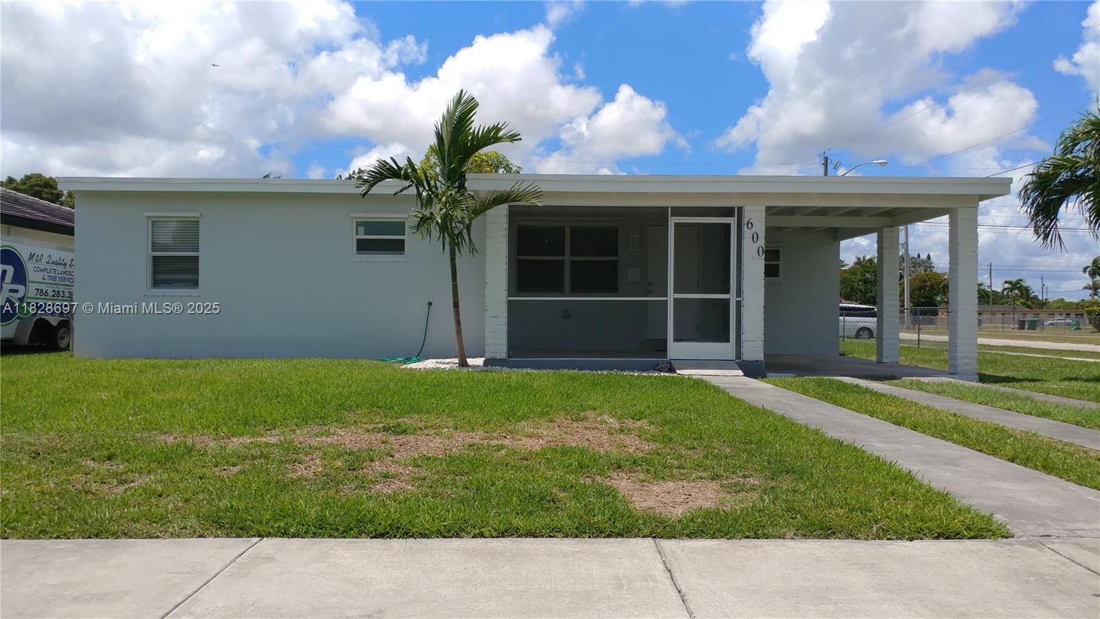 600 NE 12th St, Homestead, FL 33030