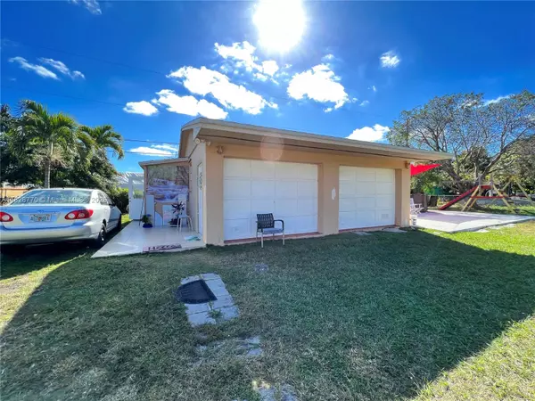 16980 SW 297th St #A, Homestead, FL 33030