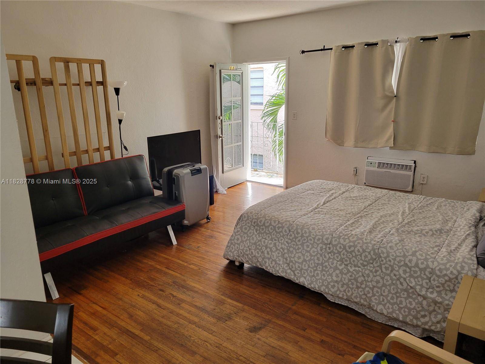 Miami Beach, FL 33139,1551 Michigan Ave #11
