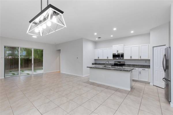 Homestead, FL 33033,4152 NE 20th St