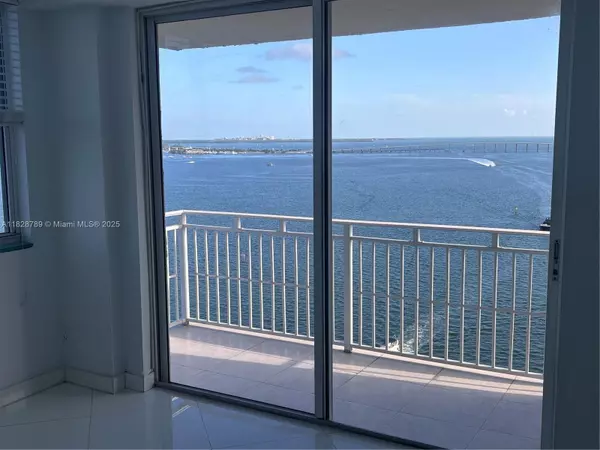 Miami, FL 33131,770 Claughton Island Dr #2116