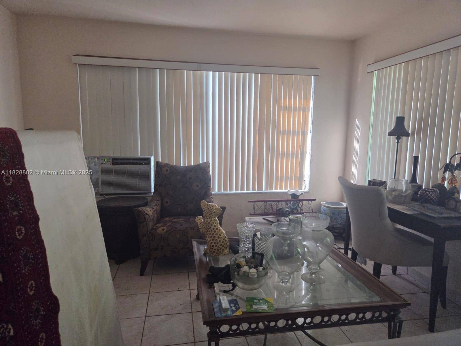 North Miami, FL 33168,12955 N Miami Ave