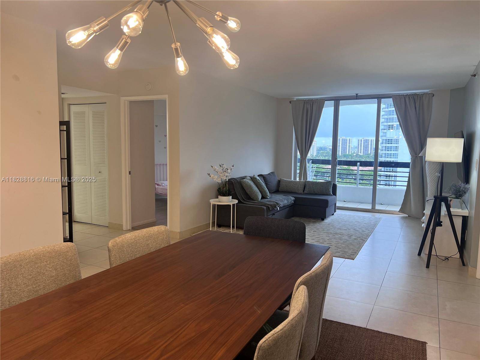 Aventura, FL 33180,3600 Mystic Pointe Dr #1510