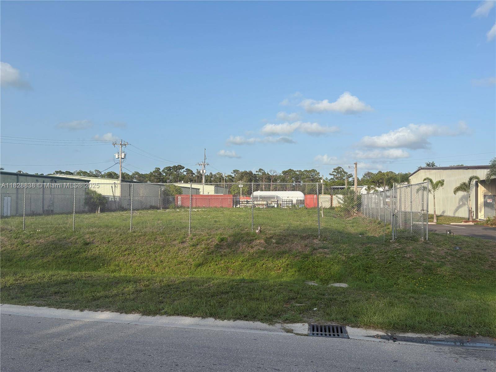 Cape Coral, FL 33909,2513 NE 9th Ave