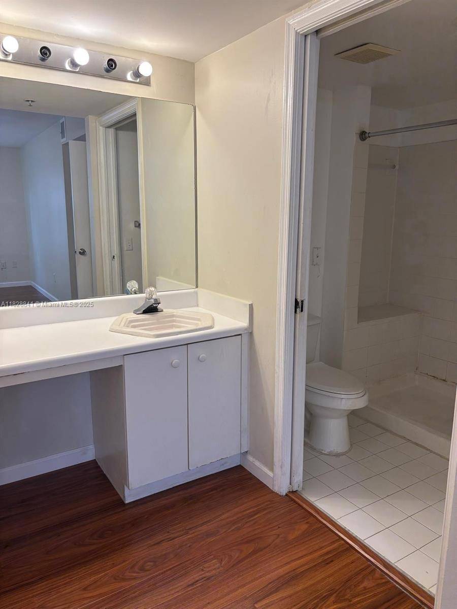 Coconut Creek, FL 33073,5510 NW 61st St #112