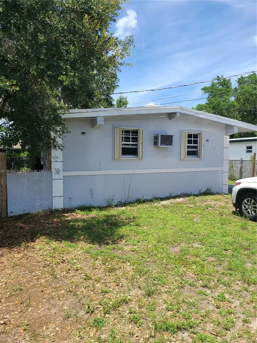 Miami Gardens, FL 33054,1721 NW 152nd St