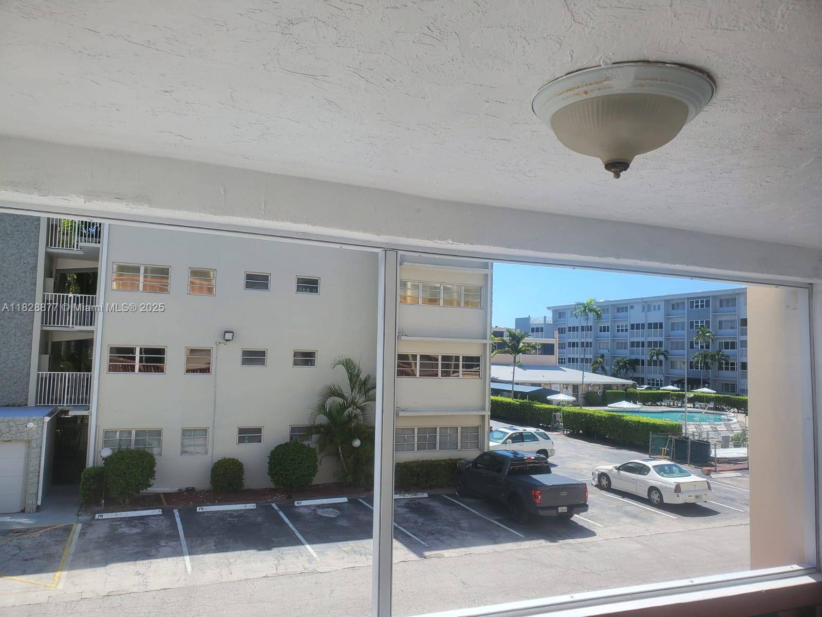 Hallandale Beach, FL 33009,215 SE 3rd Ave #302D