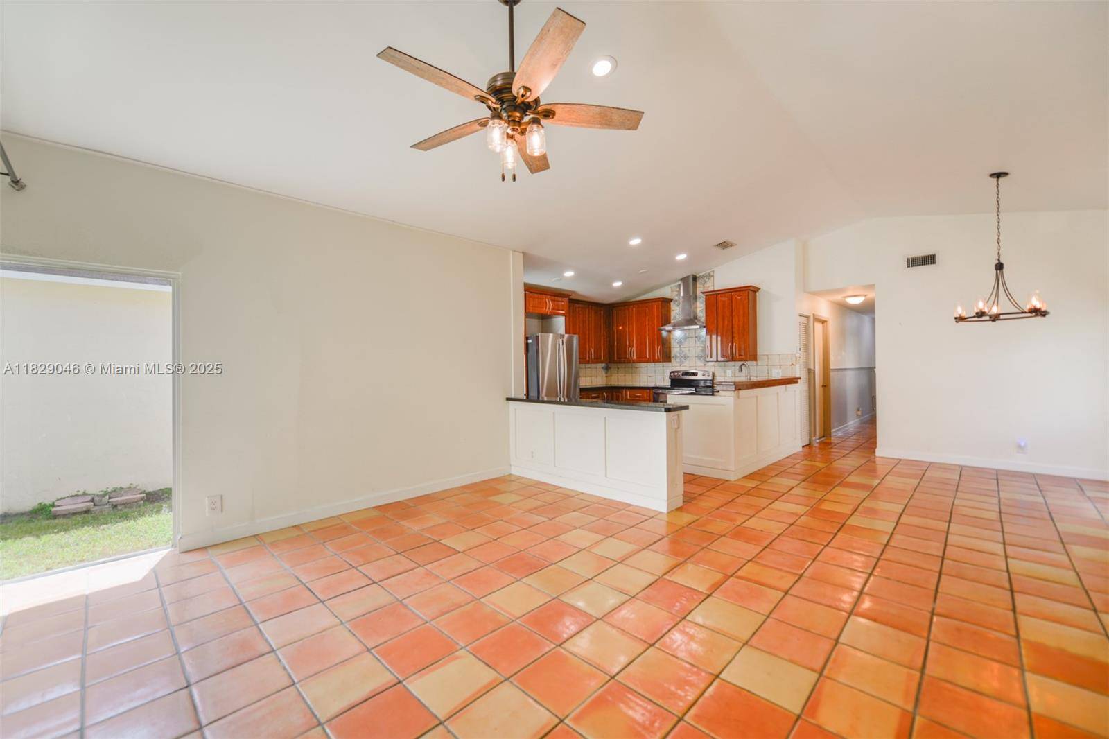 Pembroke Pines, FL 33029,17253 NW 6th Ct