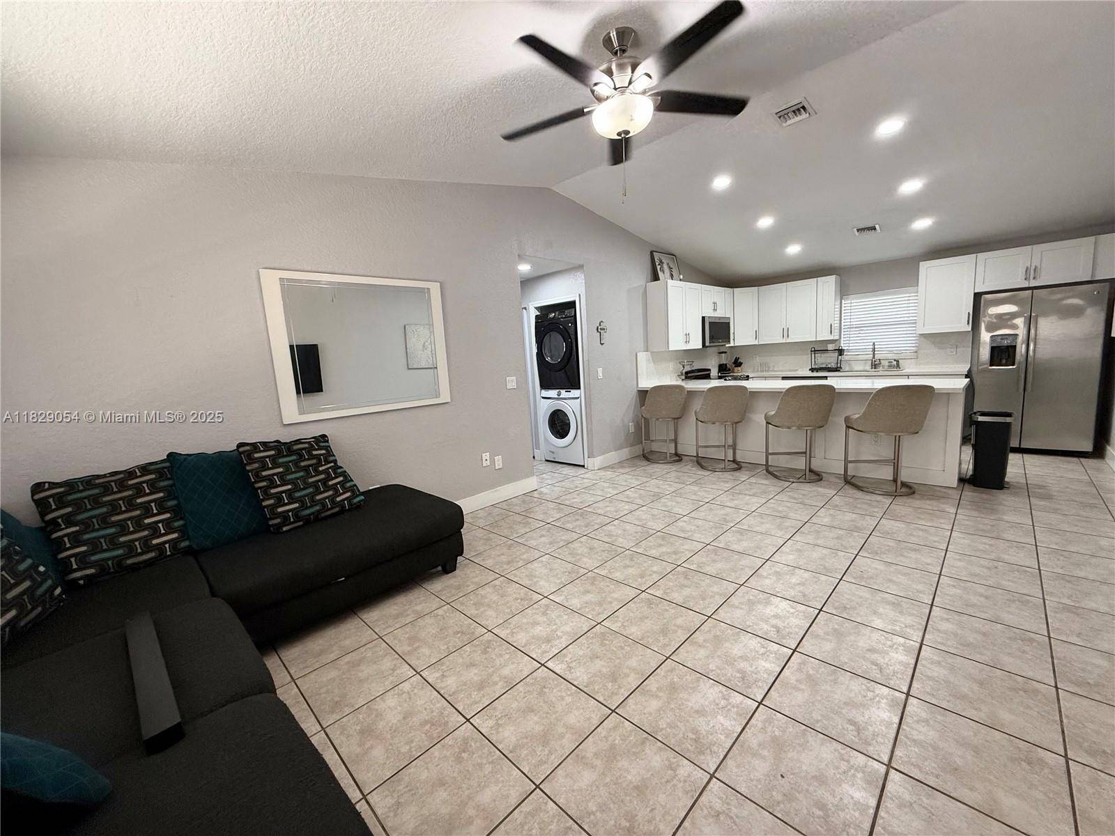1840 Jefferson St #B, Hollywood, FL 33020