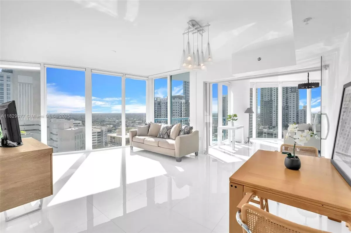 Fort Lauderdale, FL 33301,333 Las Olas Way #1801
