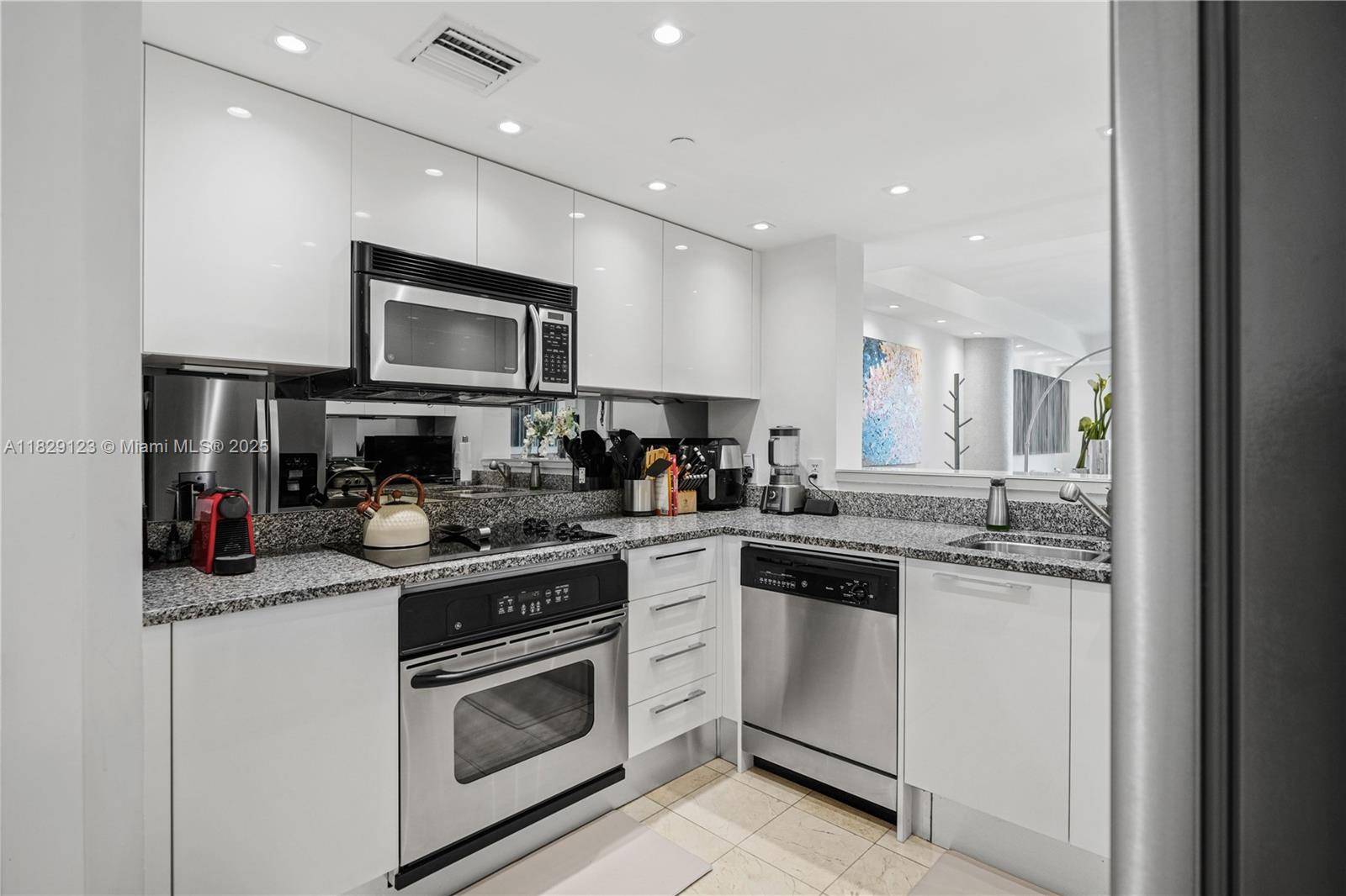 Miami, FL 33129,2101 Brickell Ave #2001