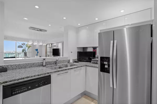 Miami, FL 33129,2101 Brickell Ave #2001