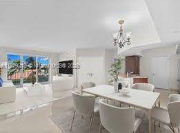 19900 E Country Club Dr #104, Aventura, FL 33180