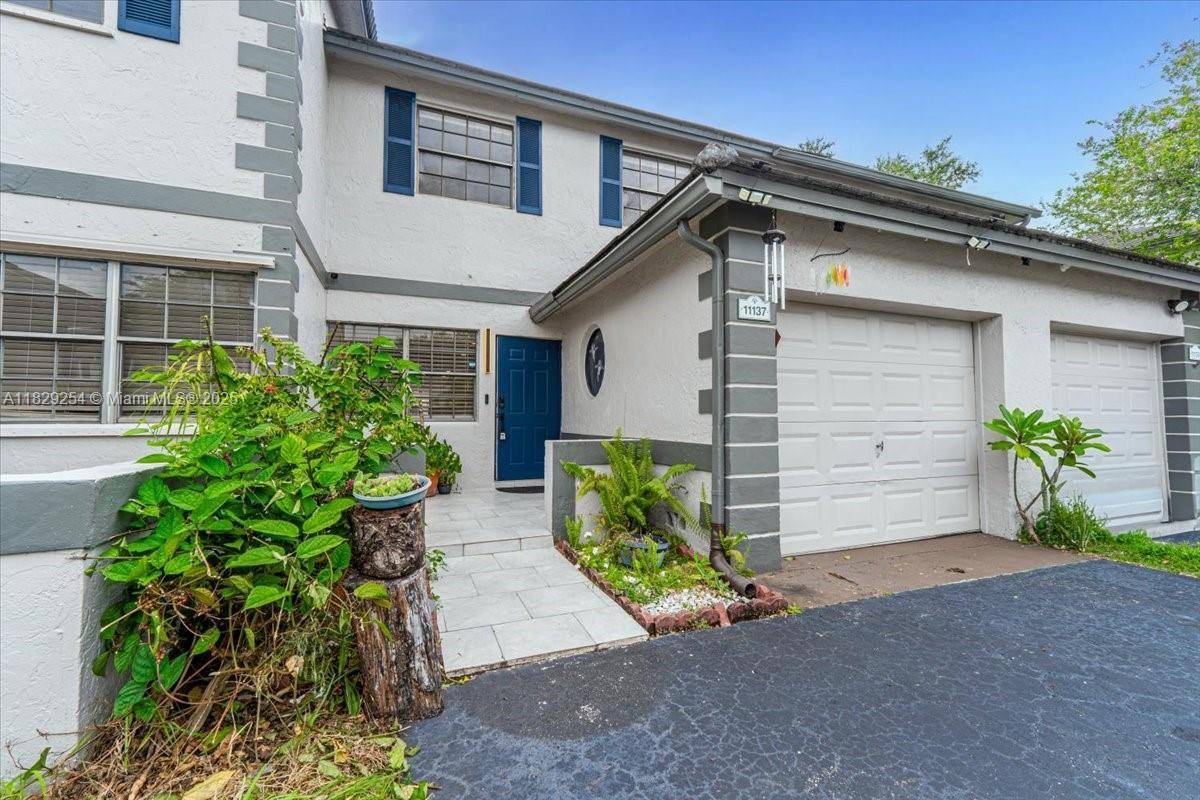 Miami, FL 33196,11137 SW 154th  CT #11137