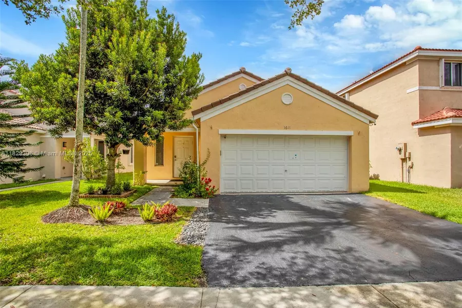 1611 Palermo Dr, Weston, FL 33327