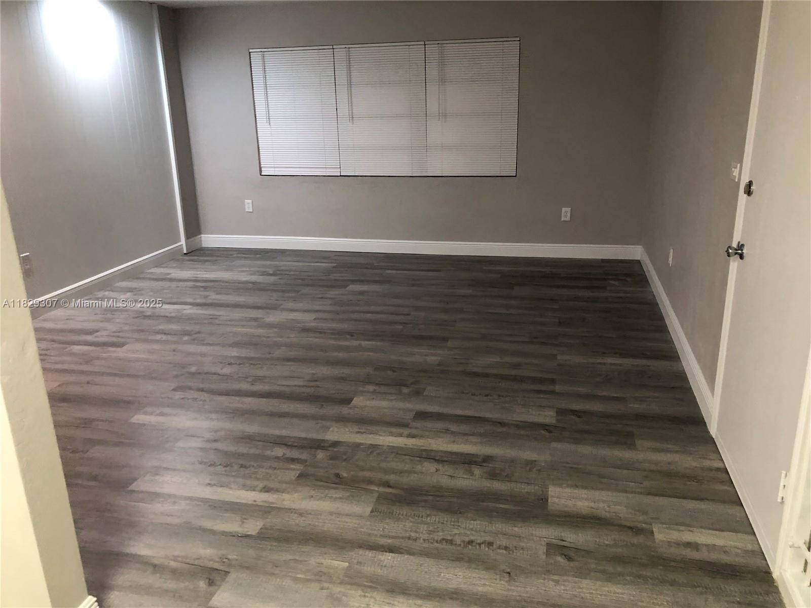 Miami, FL 33155,5425 SW 77th Ct #212D