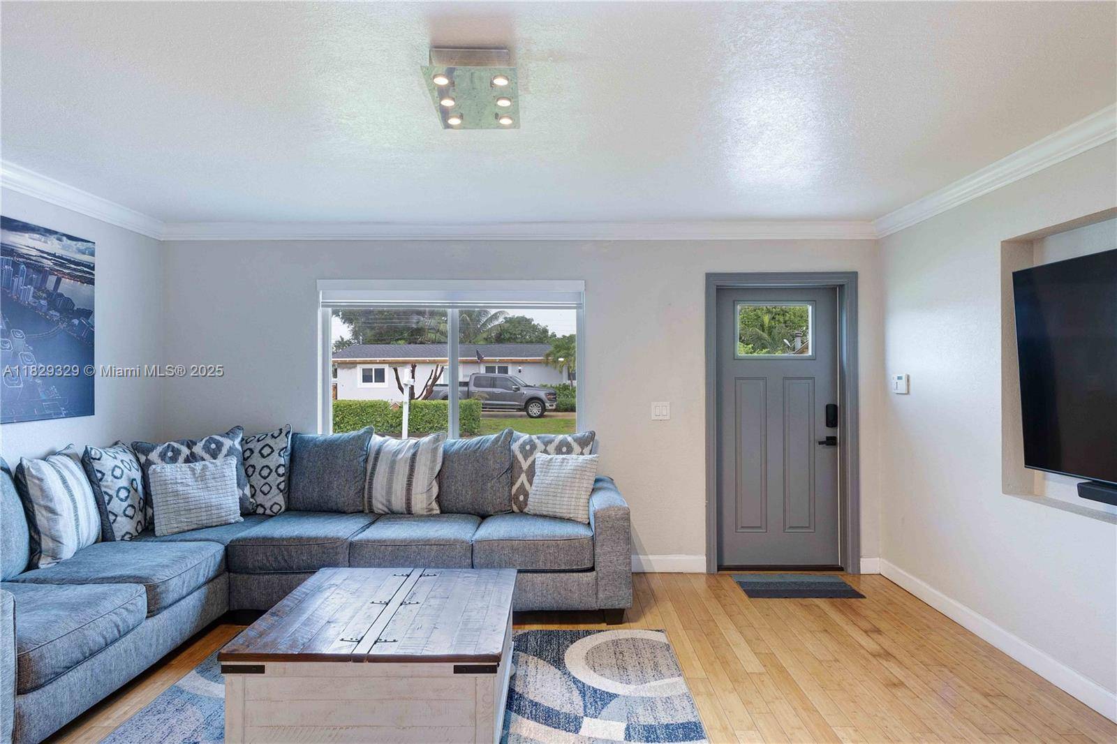 Miramar, FL 33025,2000 SW 98th Ter