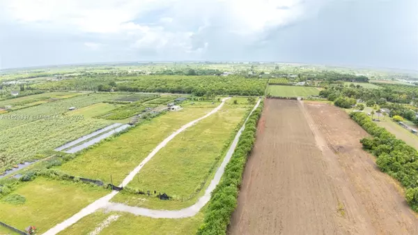 Unincorporated Dade, FL 33196,14287 SW 192nd Ave