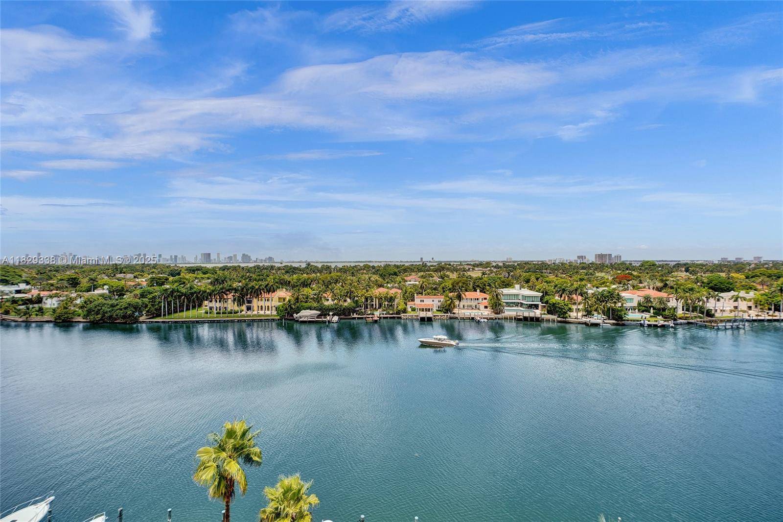Miami Beach, FL 33140,5600 Collins Ave #10L