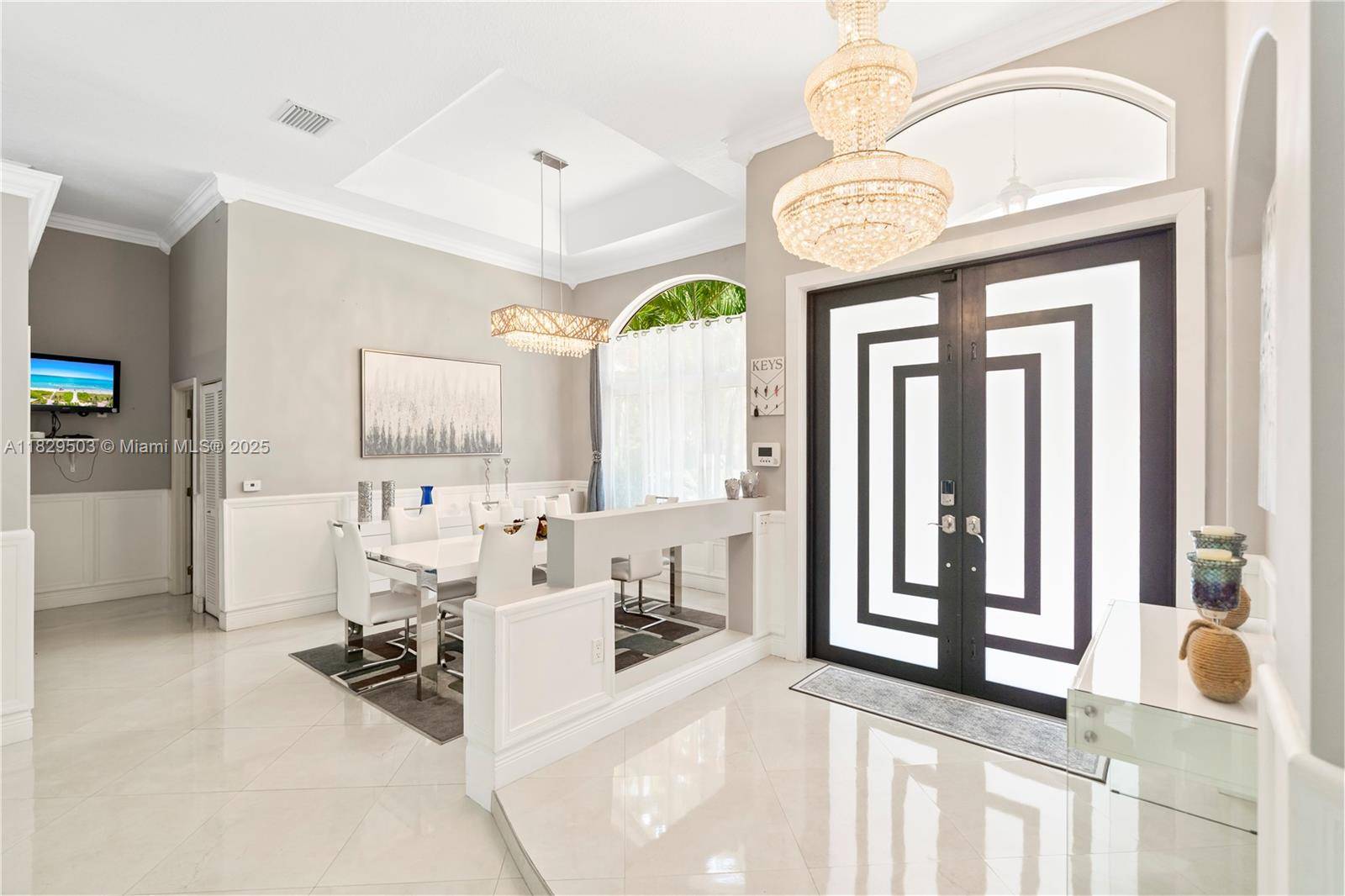 Palmetto Bay, FL 33157,16601 SW 87th Ct #16601