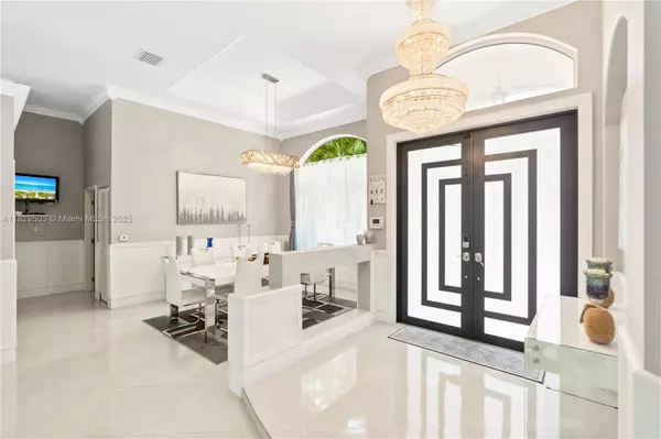 Palmetto Bay, FL 33157,16601 SW 87th Ct #16601