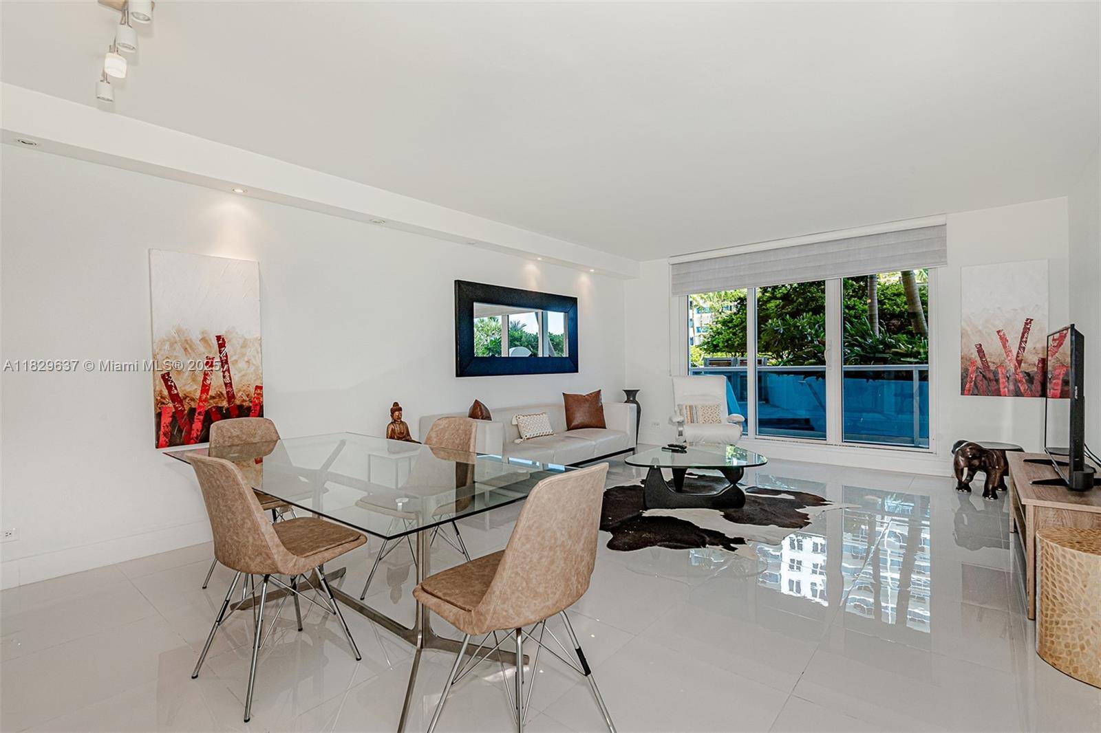 2301 Collins Ave #316, Miami Beach, FL 33139
