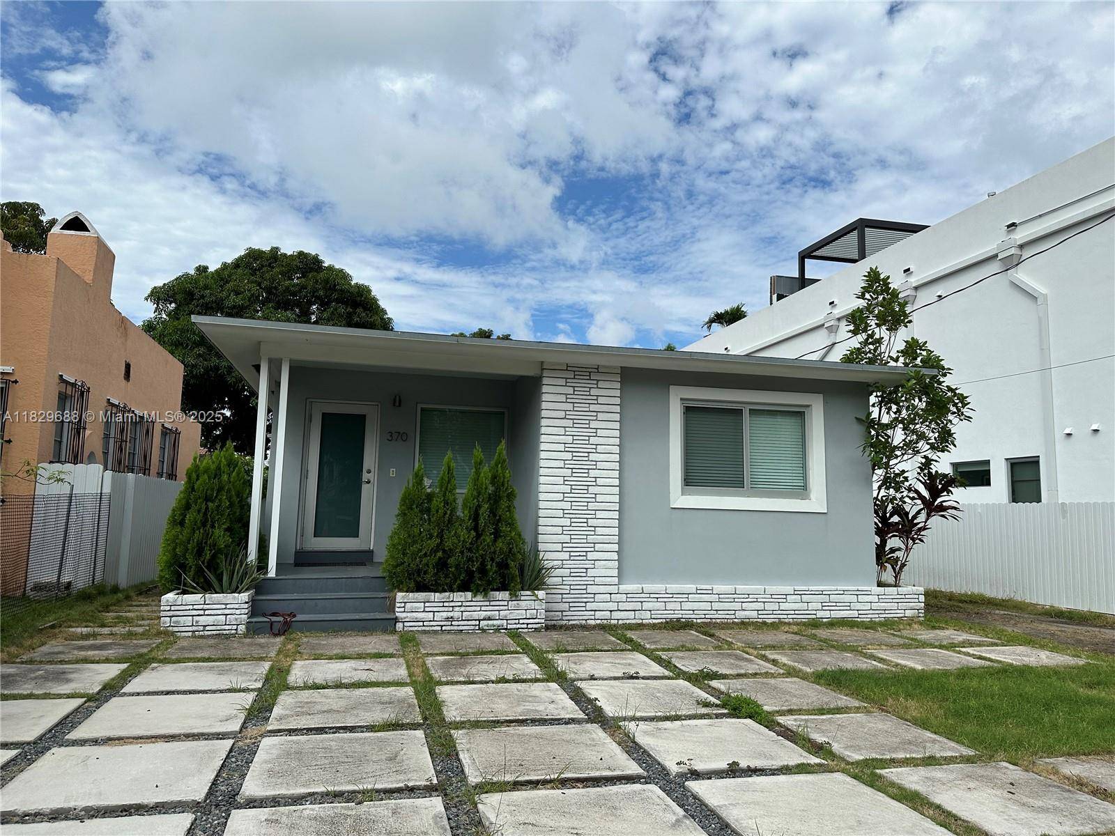Miami, FL 33129,370 SW 17th Rd #370