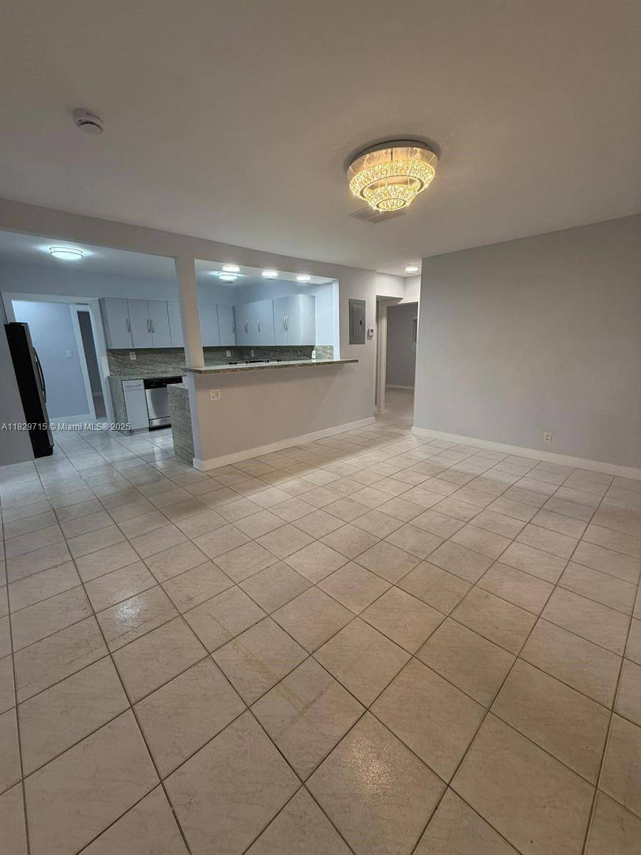 Fort Lauderdale, FL 33311,1413 NW 11th St