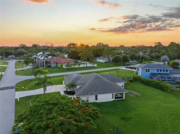 Port St. Lucie, FL 34953,2055 SW Aaron Ln