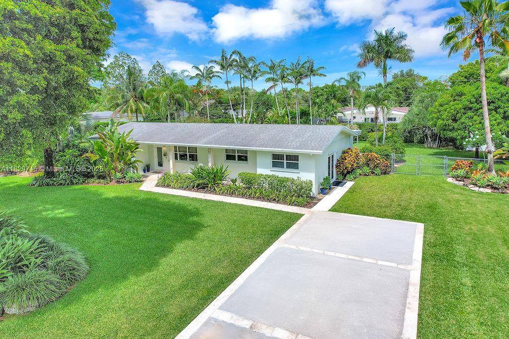 15730 SW 87th Ct, Palmetto Bay, FL 33157
